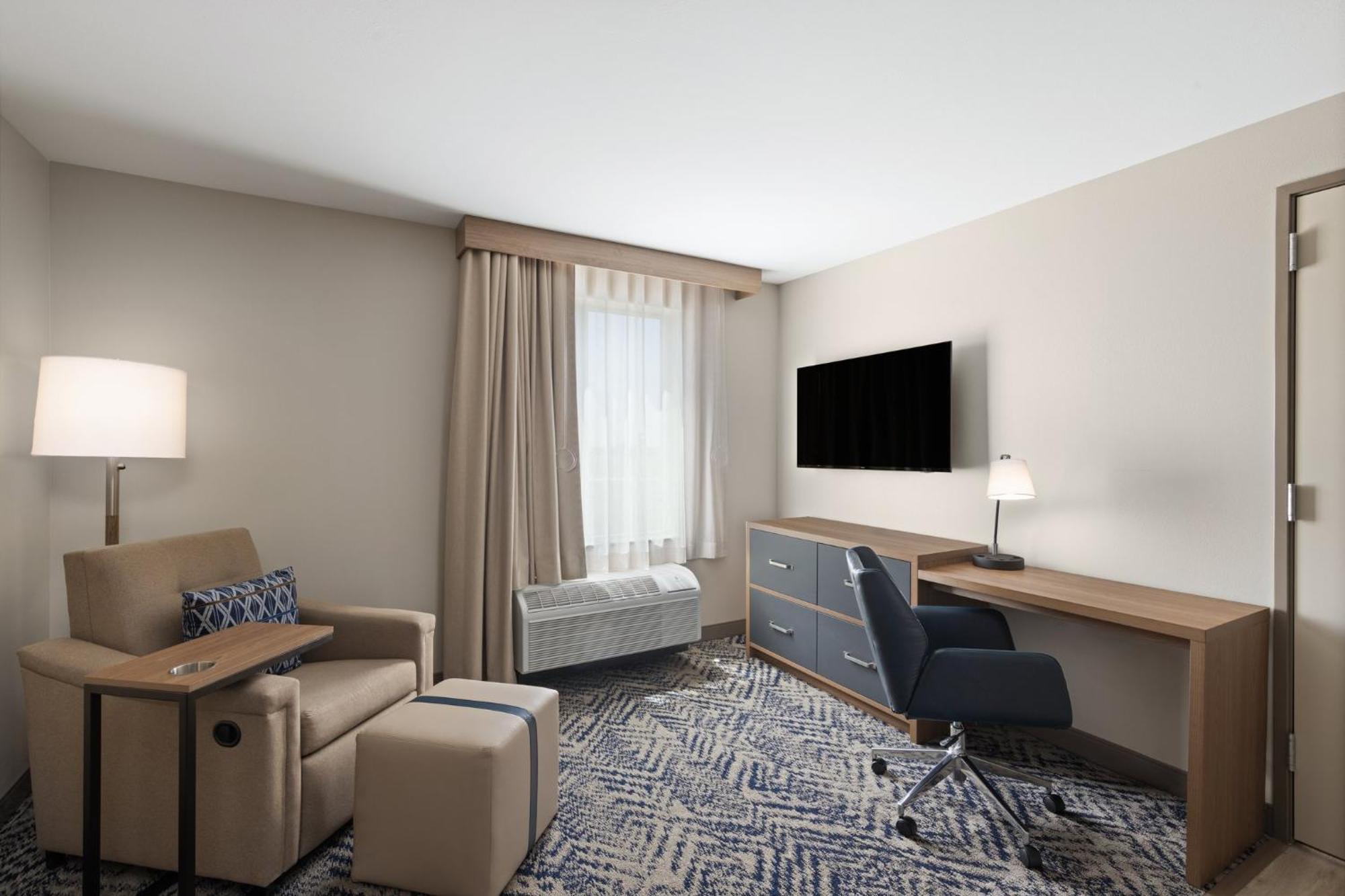 Candlewood By Ihg 2*