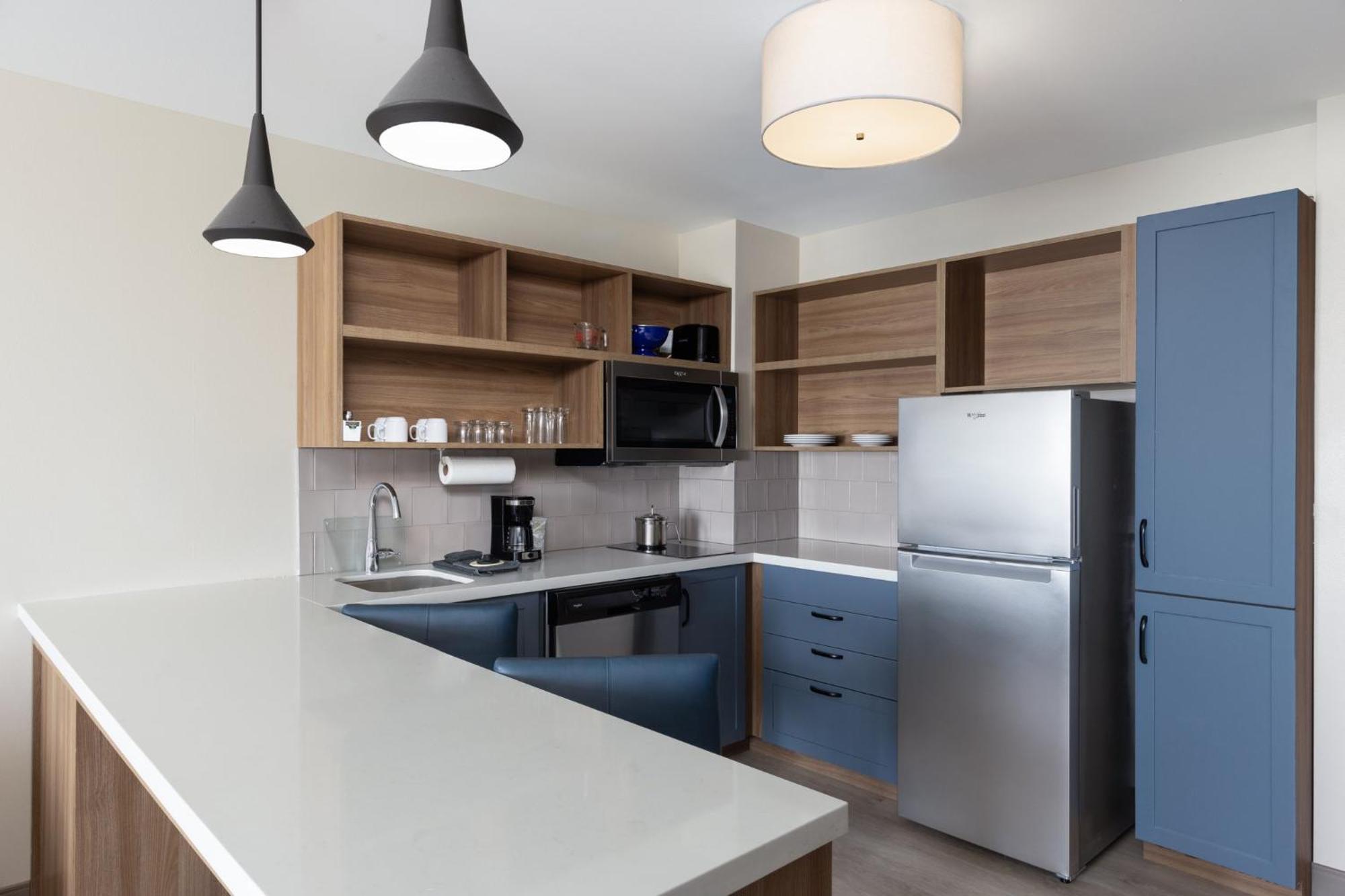 Candlewood By Ihg 2*