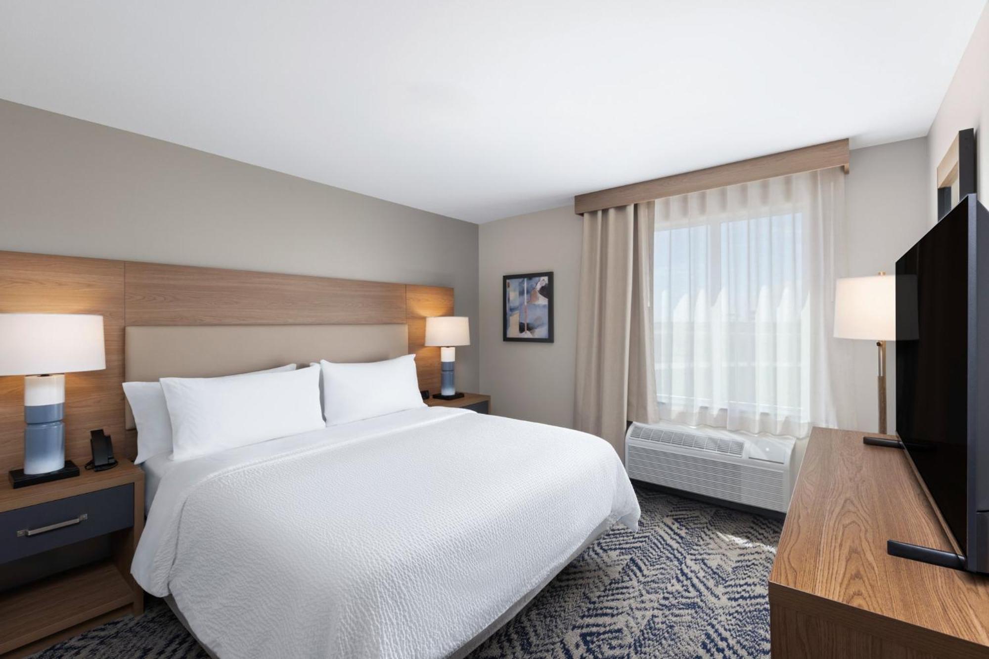Hotel Candlewood By Ihg 2*